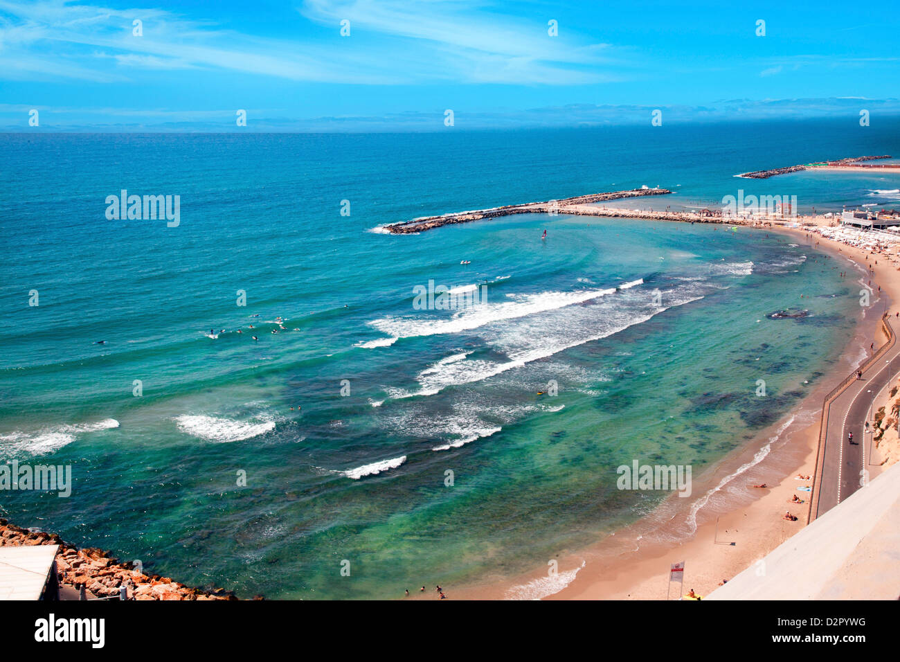 Spiaggia a nord di Tel Aviv, Tel Aviv, Israele, Medio Oriente Foto Stock