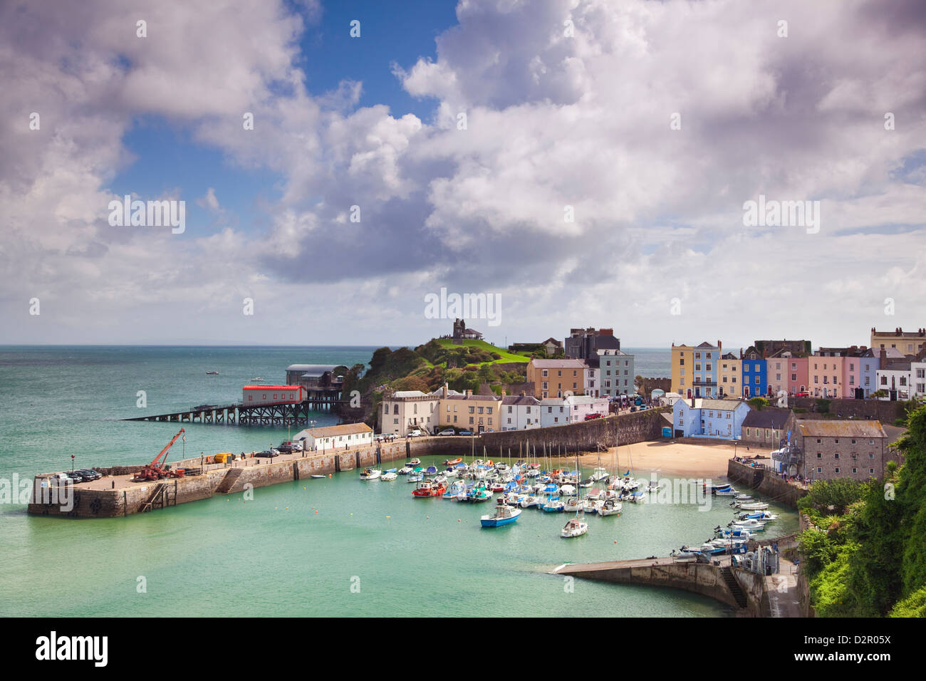 Tenby Harbour, Pembrokeshire, West Wales, Wales, Regno Unito, Europa Foto Stock