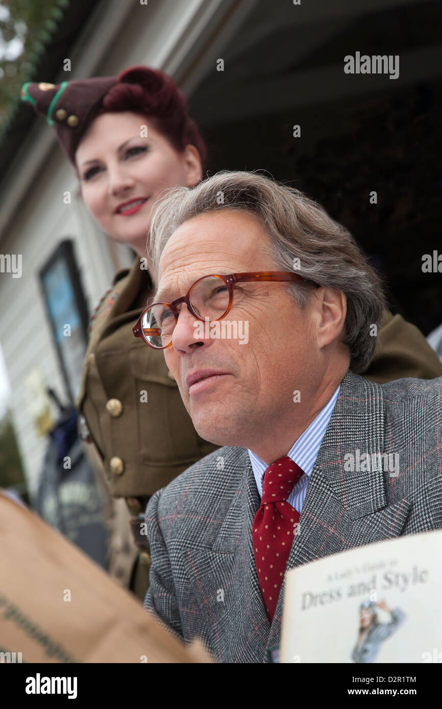 Signore Marzo a libro firma Goodwood sale riunioni Foto Stock
