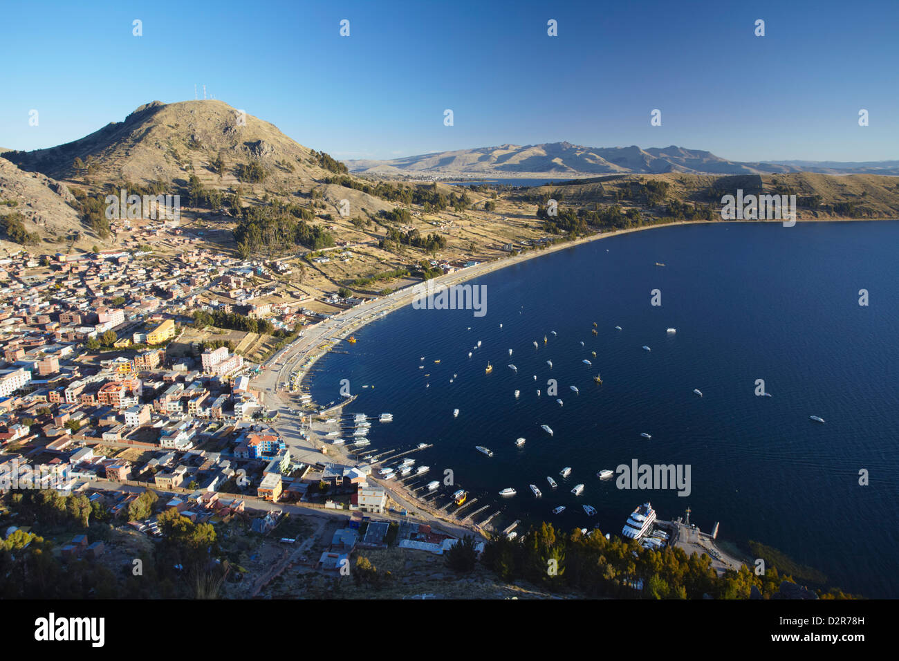 Vista di Copacabana, il lago Titicaca, Bolivia, Sud America Foto Stock