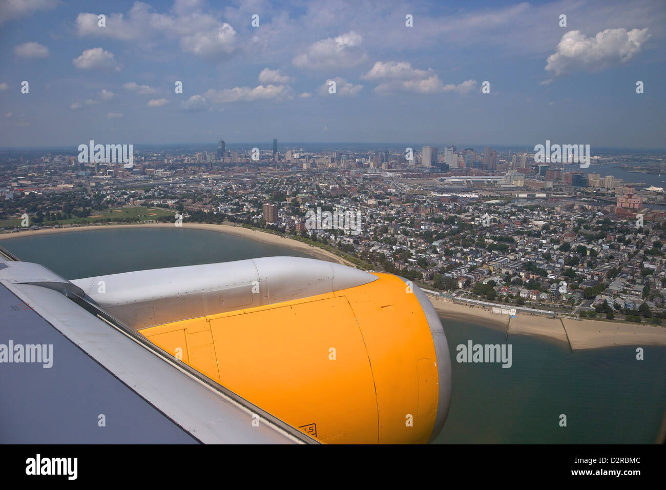 Vista dall'Icelandair passeggeri aerei jet finestra su Boston, Massachusetts, New England, STATI UNITI D'AMERICA Foto Stock