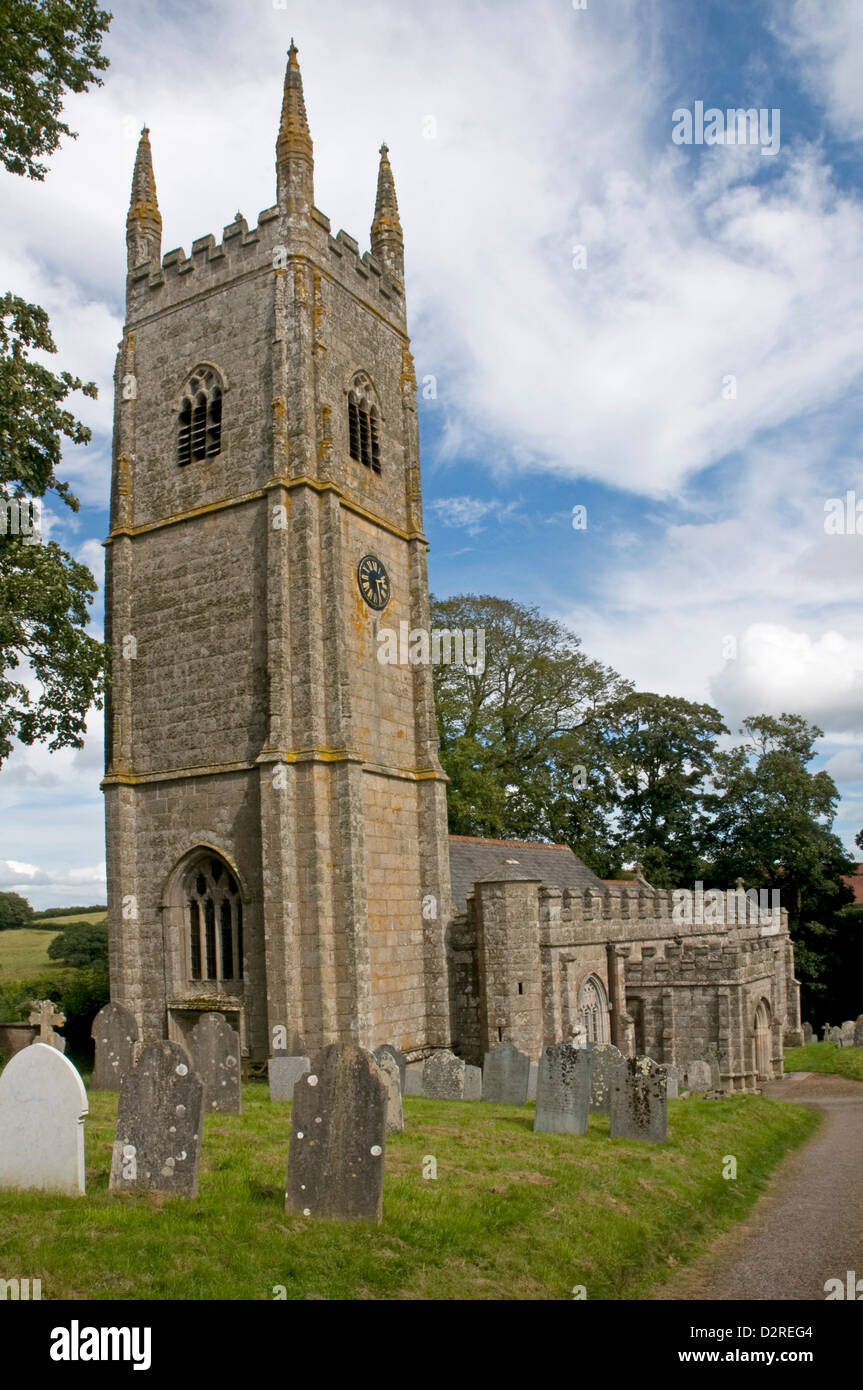 Chiesa parrocchiale di St Andrew a Sampford Courtenay nel Devon occidentale Foto Stock