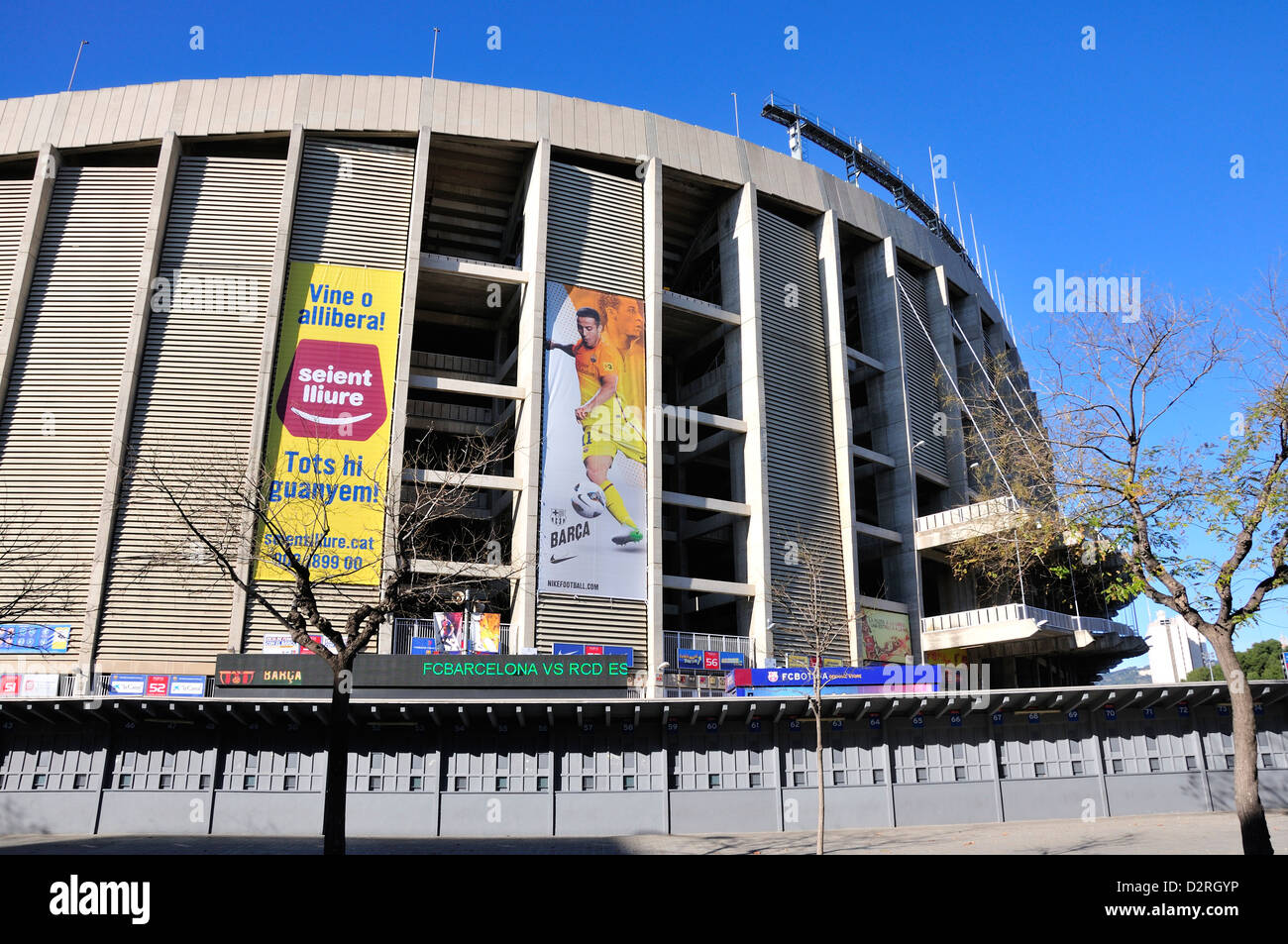 Barcellona, in Catalogna, Spagna. Stadio di calcio Camp Nou (1957) home di F C Barcelona Foto Stock