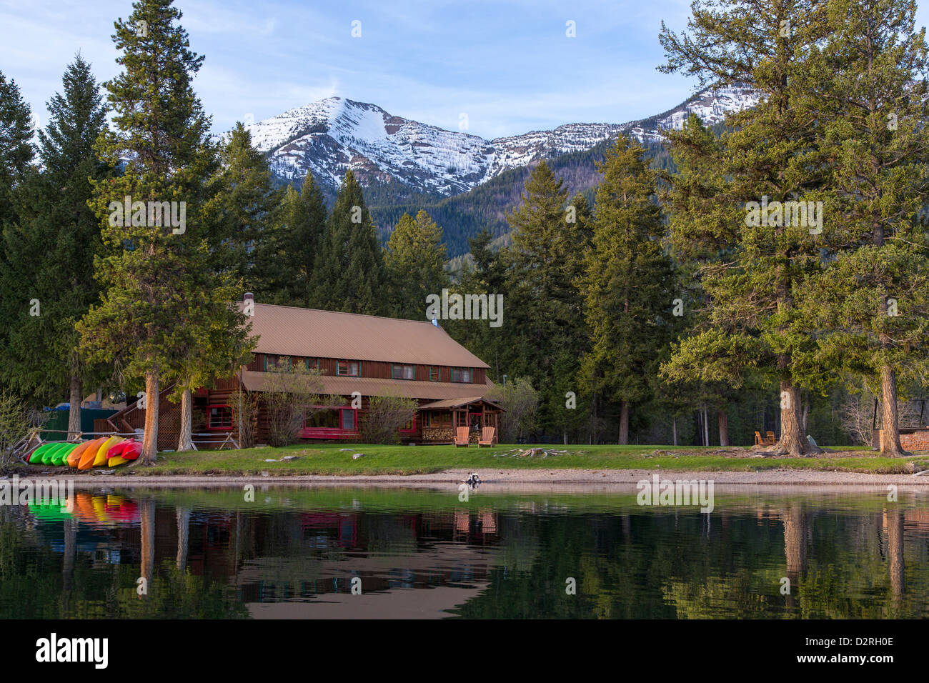 Holland Lake Lodge sul lago Holland in Lolo National Forest, Montana, USA Foto Stock