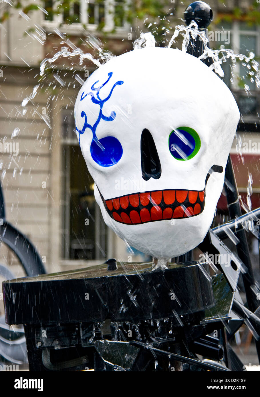 Cranio scultura Stravinsky Fontana Stravinsky Parigi Francia Europa Foto Stock