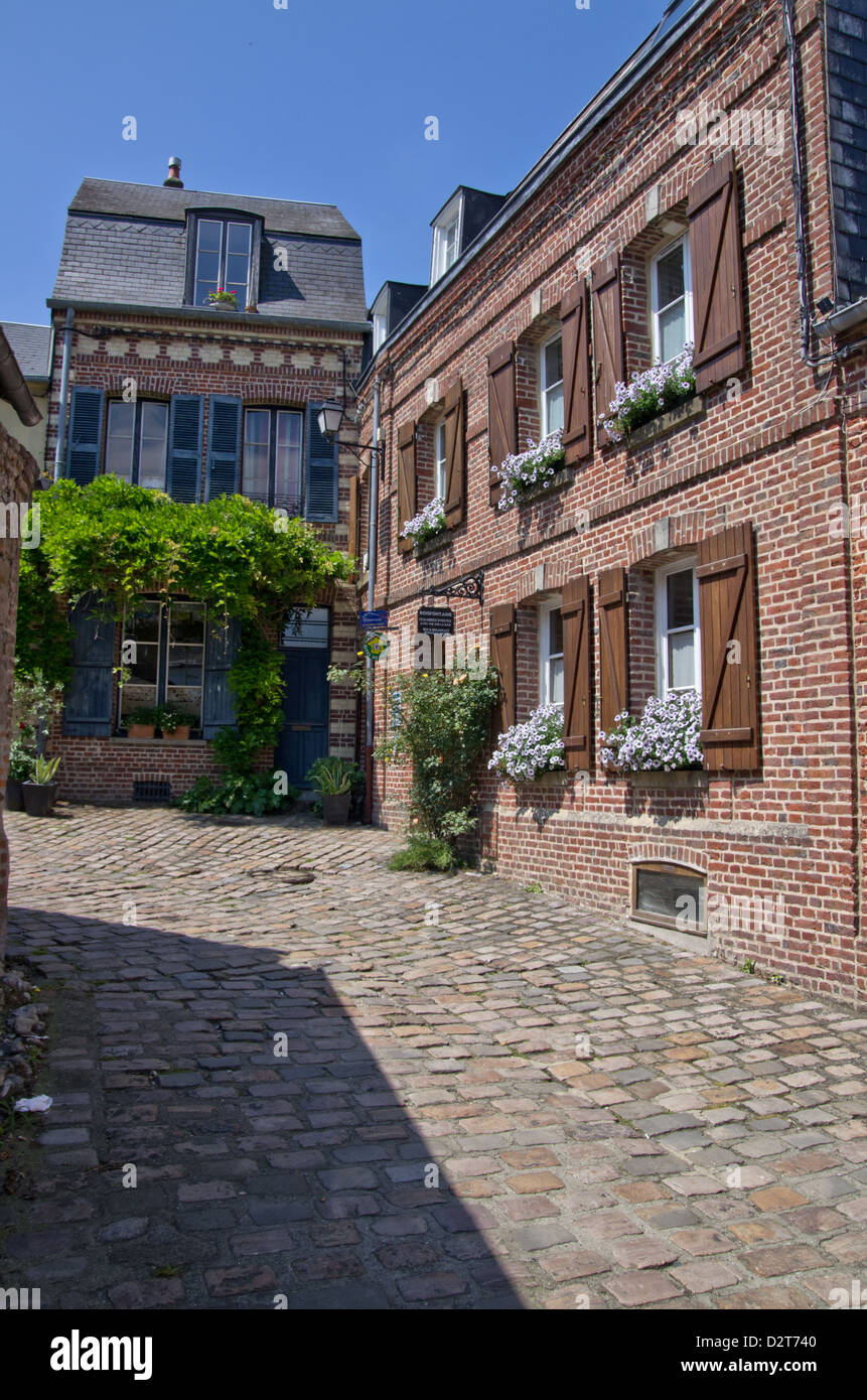 Red case di mattoni St Valery sur Somme. Foto Stock