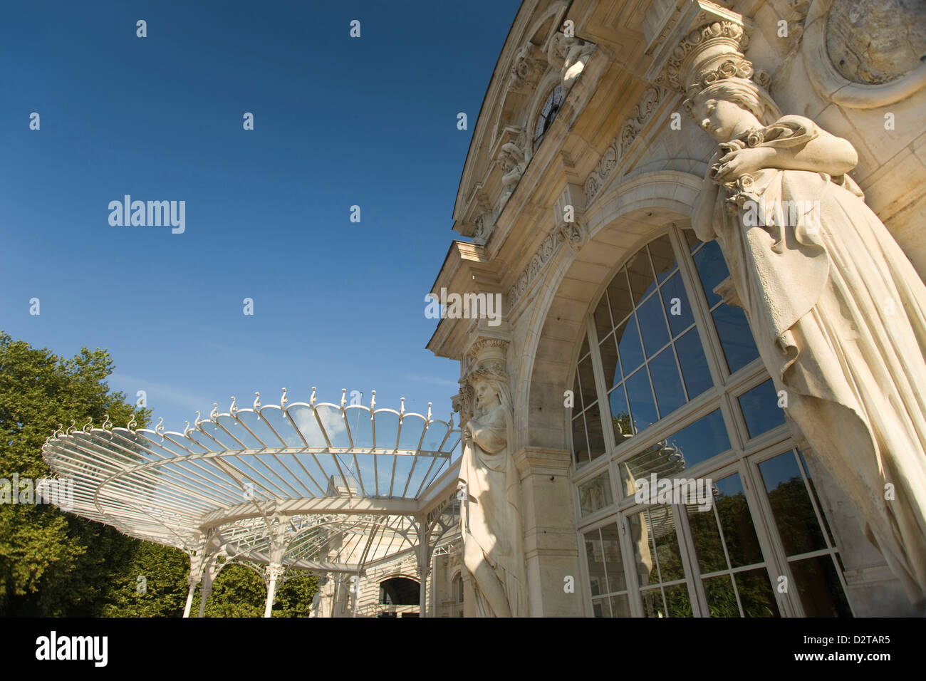 OPERA HOUSE EDIFICIO GRAND CASINO PARC DE SOURCES VICHY AUVERGNE FRANCIA Foto Stock