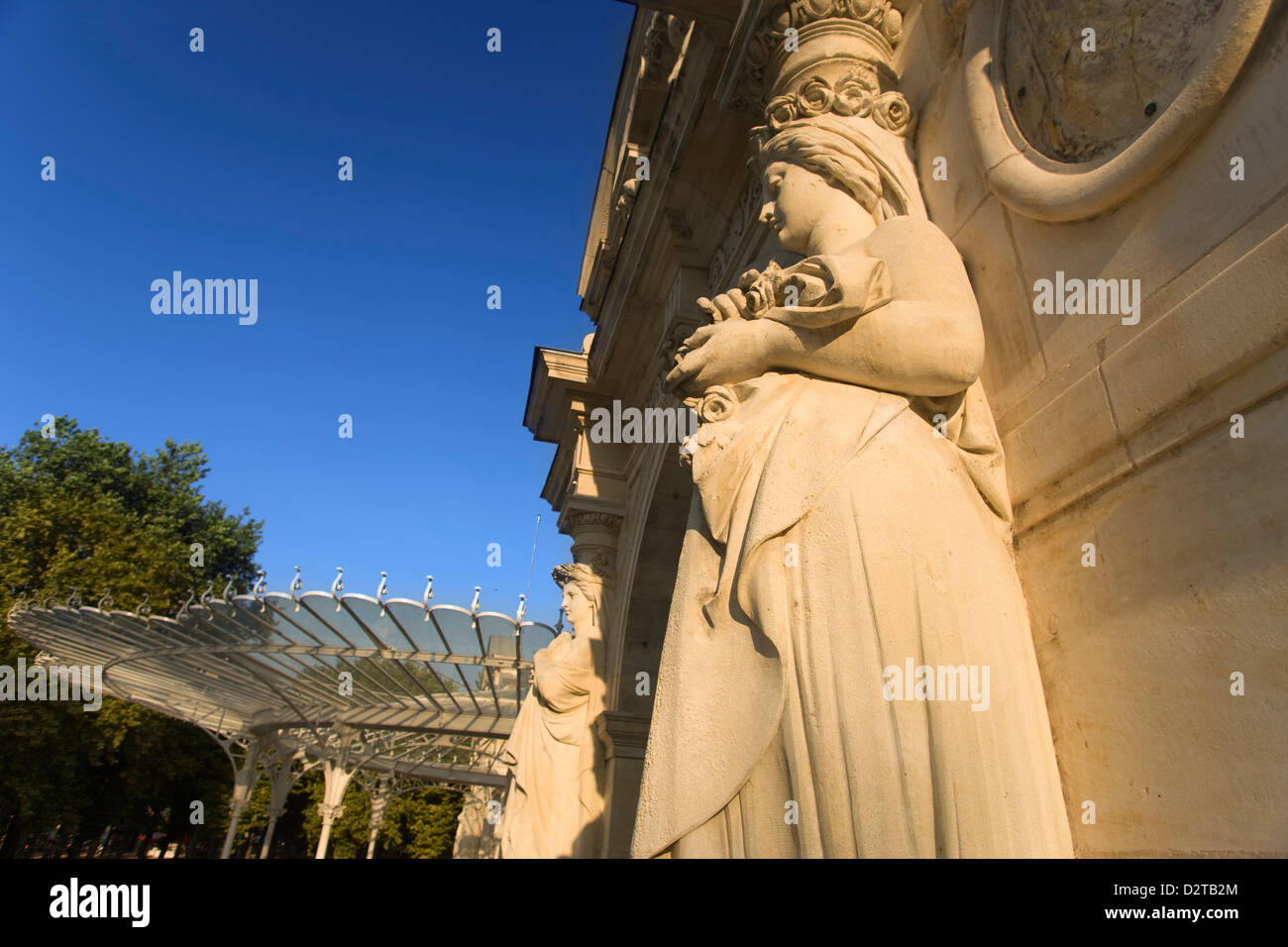 OPERA HOUSE EDIFICIO GRAND CASINO PARC DE SOURCES VICHY AUVERGNE FRANCIA Foto Stock