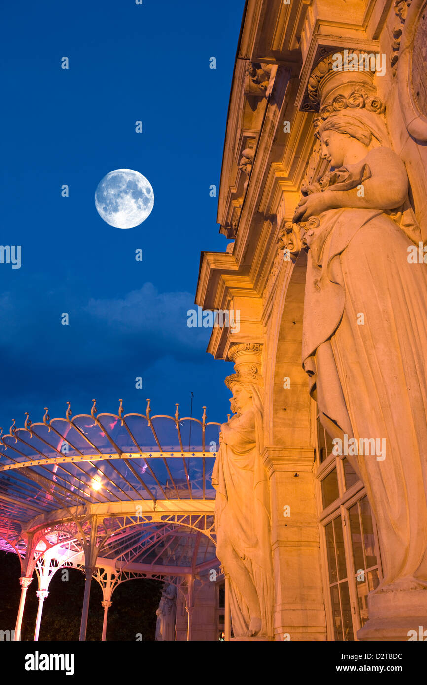OPERA HOUSE EDIFICIO GRAND CASINO PARC DE SOURCES VICHY AUVERGNE FRANCIA Foto Stock
