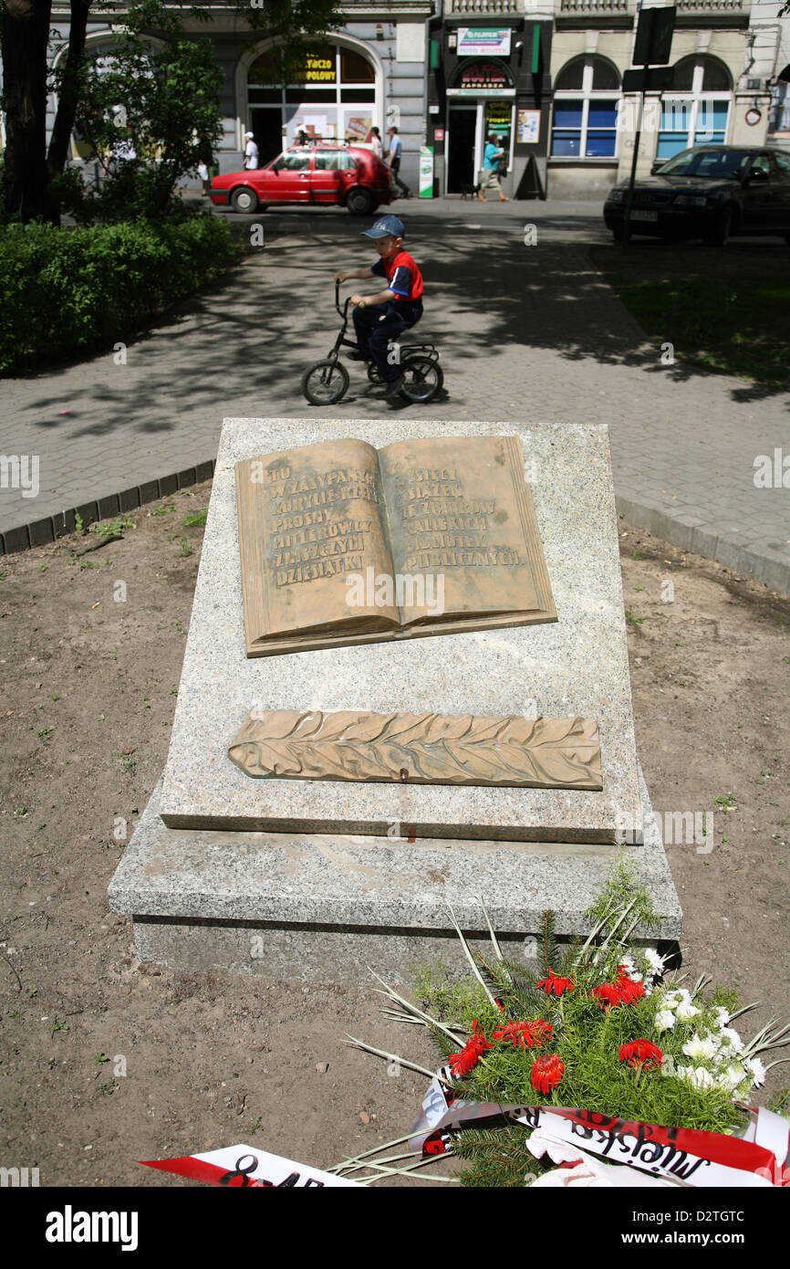 Kalisz, Polonia, memoriale per i libri distrutto dai tedeschi Foto Stock
