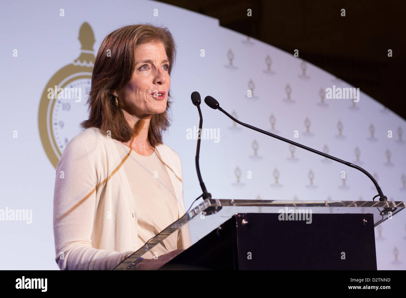 La città di New York, Stati Uniti d'America, 1 febbraio 2013. Caroline Kennedy parla del restauro del terminale al centenario del Grand Central Terminal. Kennedy è madre, Jacqueline Kennedy Onassis, è stato strumentale nella conservazione storica di Grand Central. Foto Stock