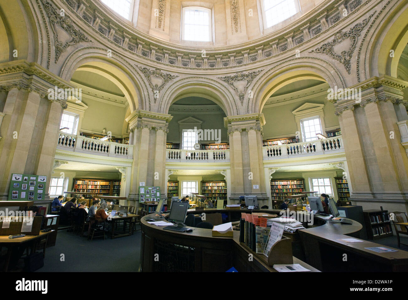 All'interno della Radcliffe Camera sala biblioteca Oxford Foto Stock