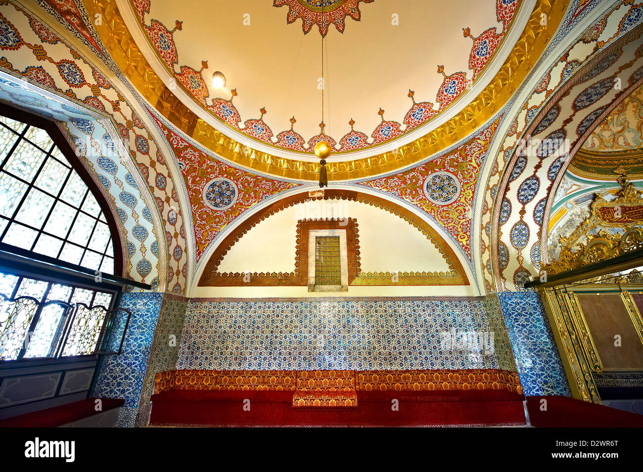 Il Consiglio Imperiale edificio dove la sentenza consiglieri tenuto riunioni. Il Palazzo di Topkapi, Istanbul, Turchia Foto Stock