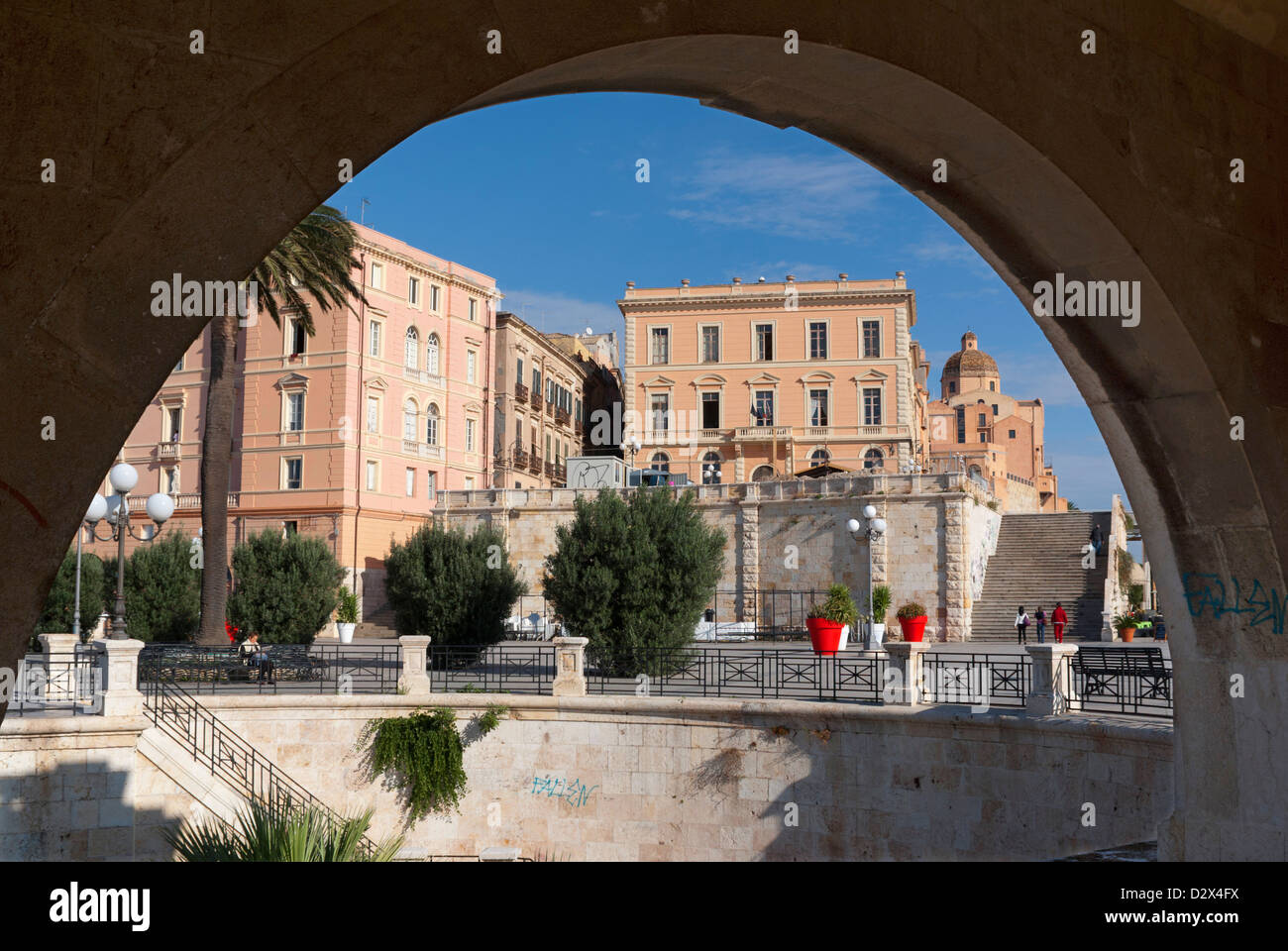 Bastione di Saint Remy nel quartiere di Castello di Cagliari, Sardegna Foto Stock