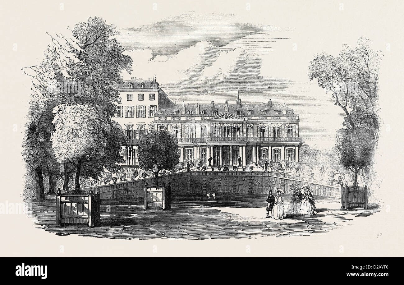 Regina della visita a Parigi, Her Majesty's Apartments, PALAZZO DI ST. Il cloud Foto Stock