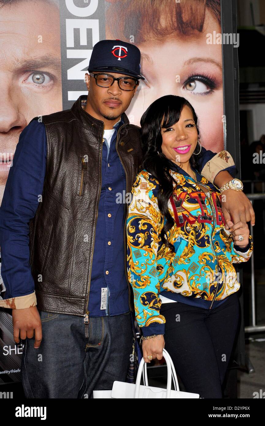 Suggerimento Harris aka T.I, Tameka 'Tiny' Cottle presso gli arrivi per il ladro di identità Premiere, Regency Village Westwood Theatre, Los Angeles, CA 4 febbraio 2013. Foto di: Elizabeth Goodenough/Everett Collection Foto Stock