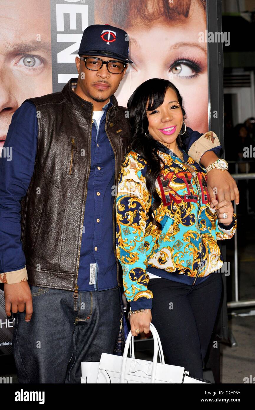 Suggerimento Harris aka T.I, Tameka 'Tiny' Cottle presso gli arrivi per il ladro di identità Premiere, Regency Village Westwood Theatre, Los Angeles, CA 4 febbraio 2013. Foto di: Elizabeth Goodenough/Everett Collection Foto Stock