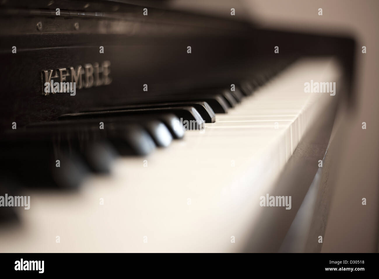 Immagine ravvicinata di tasti di pianoforte Foto Stock