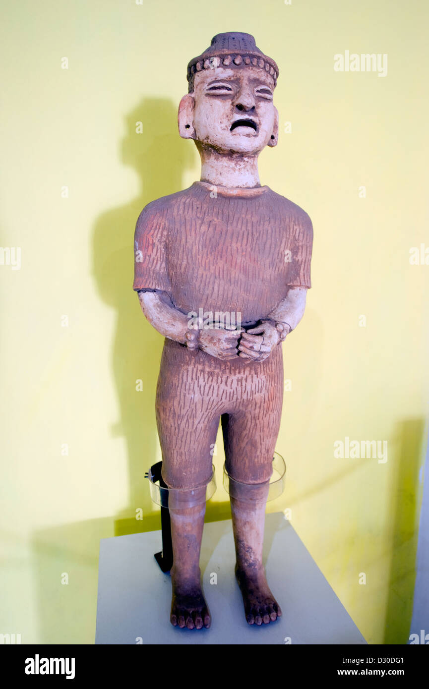 La scultura nella Galleria Nazionale di Arte, Tegucigalpa (capitale), Honduras, America Centrale Foto Stock