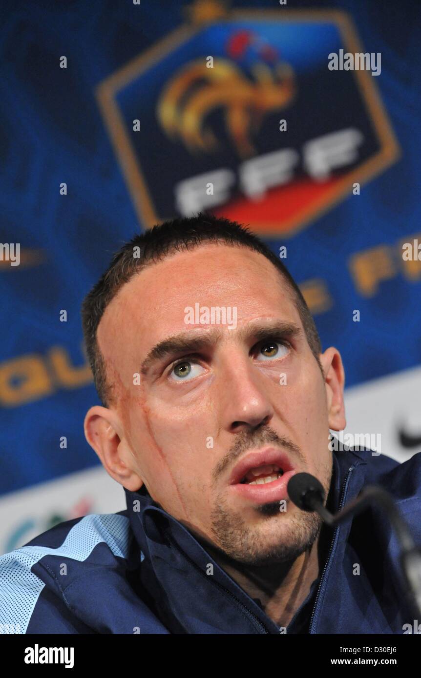 Parigi, Francia. 5 febbraio 2013. In Francia la Franck Ribery prende parte a una conferenza stampa tenuta dai francesi che la nazionale di calcio allo Stade de France di Parigi, Francia, 05 febbraio 2013. Tedesco dovrà svolgere in Francia il 06 febbraio 2013. Foto: ANDREAS GEBERT/dpa/Alamy Live News Foto Stock