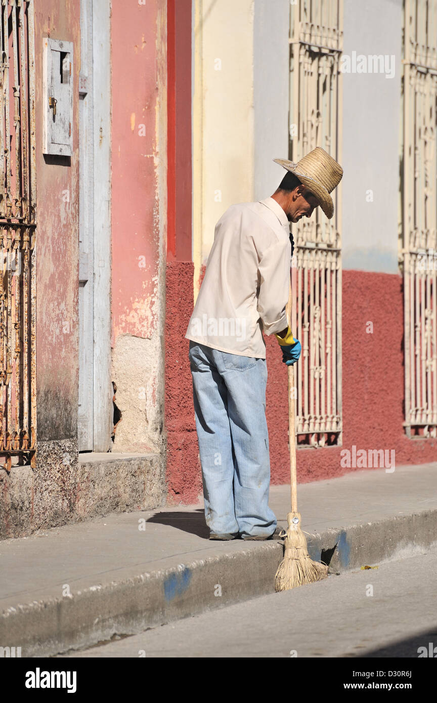 Spazzatrice, Sancti Spritus, Cuba Foto Stock