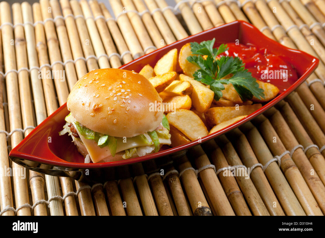 Casella di fast food.panino con salmone e formaggio Foto Stock