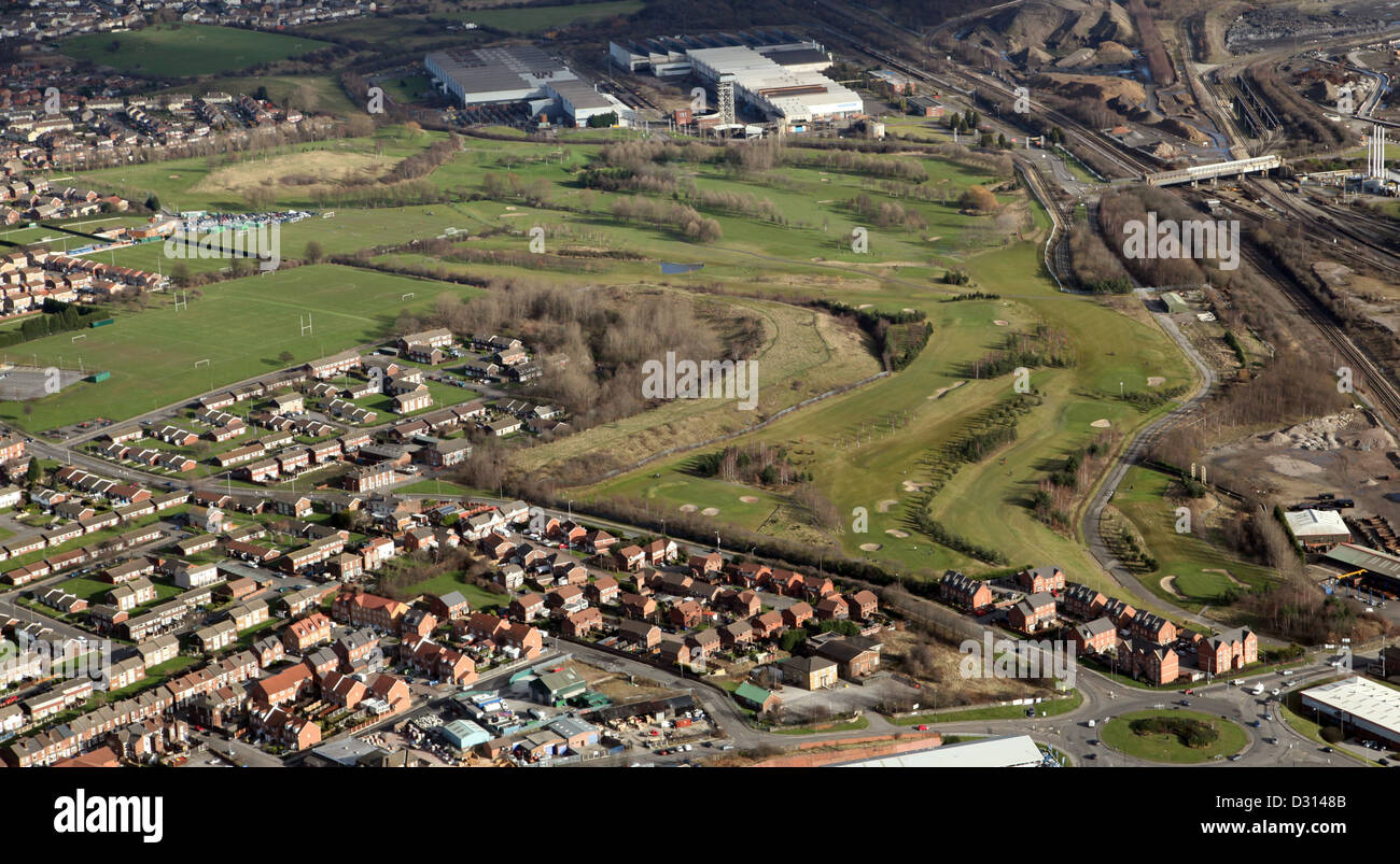 Vista aerea di Roundwood Golf Course a Rawmarsh vicino a Rotherham. Foto Stock
