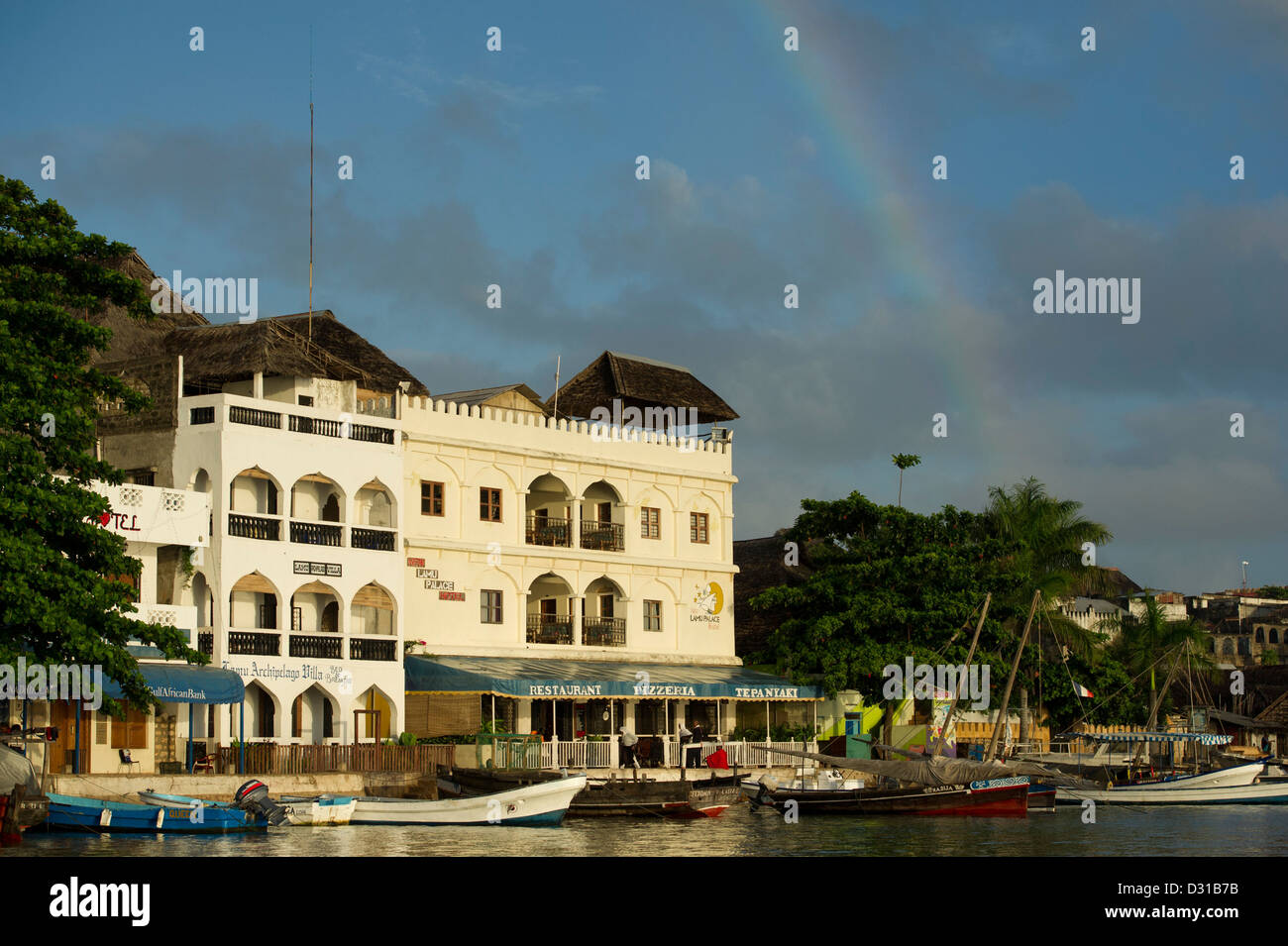 Lungomare della città di Lamu, l'arcipelago di Lamu, Kenya Foto Stock