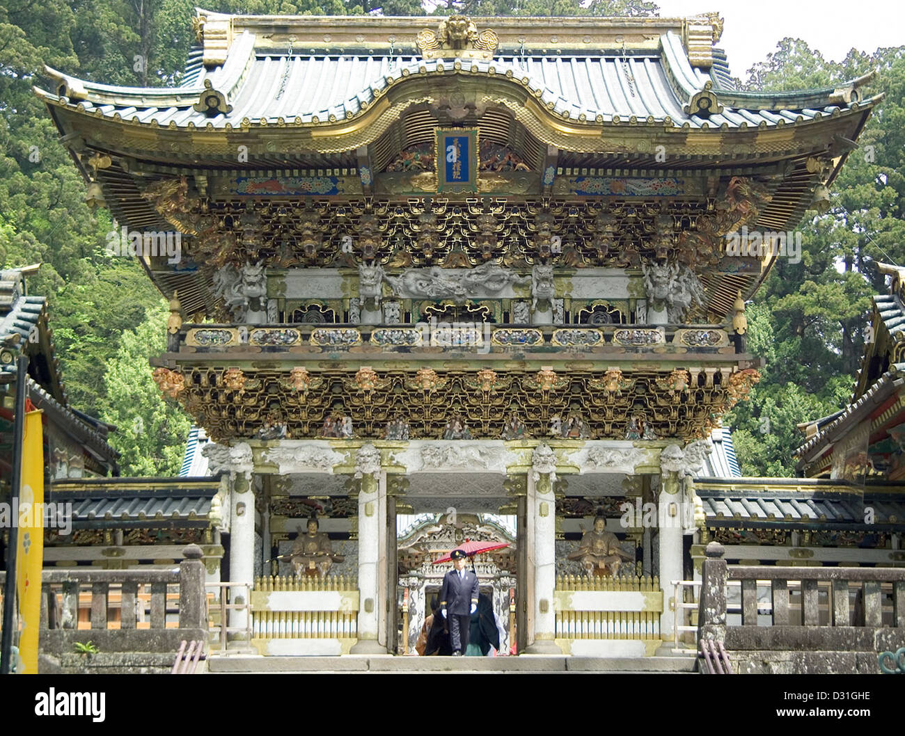 Yomeimon, la più famosa porta a Toshogu, Nikko, Prefettura di Tochigi, Giappone, un sito Patrimonio Mondiale dell'UNESCO. Foto Stock