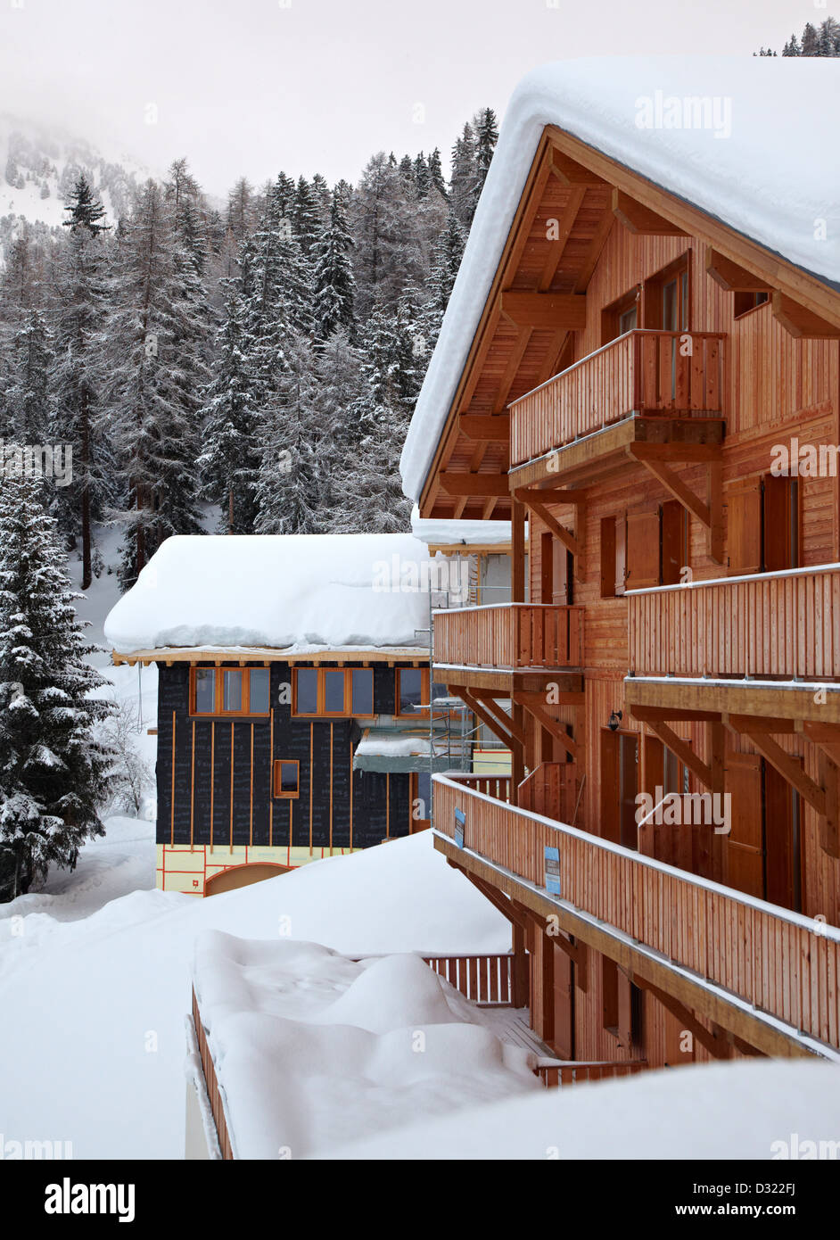 Ski Chalet sulle Alpi francesi La Plagne Francia Foto Stock