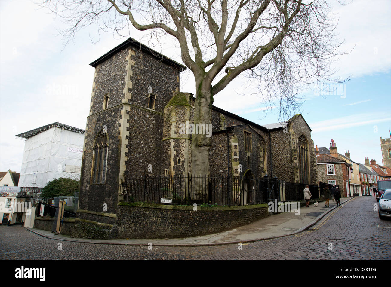 San Pietro Chiesa Hungate in Norwich sulla collina di Olmo e Princess Street Foto Stock