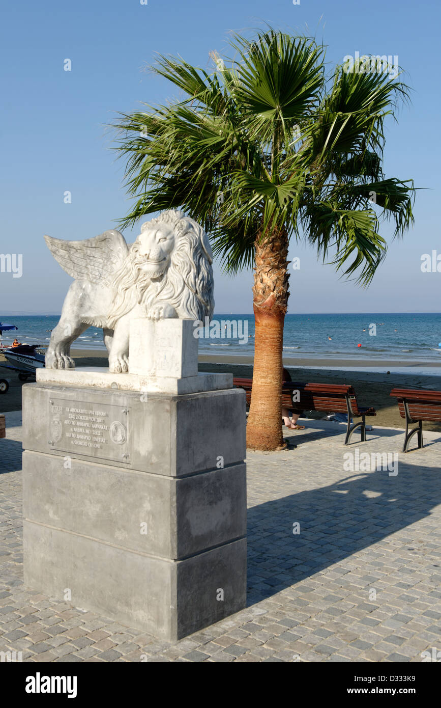 Leone veneziano monumento sul lungomare di Larnaca a Cipro. Questo Foto Stock