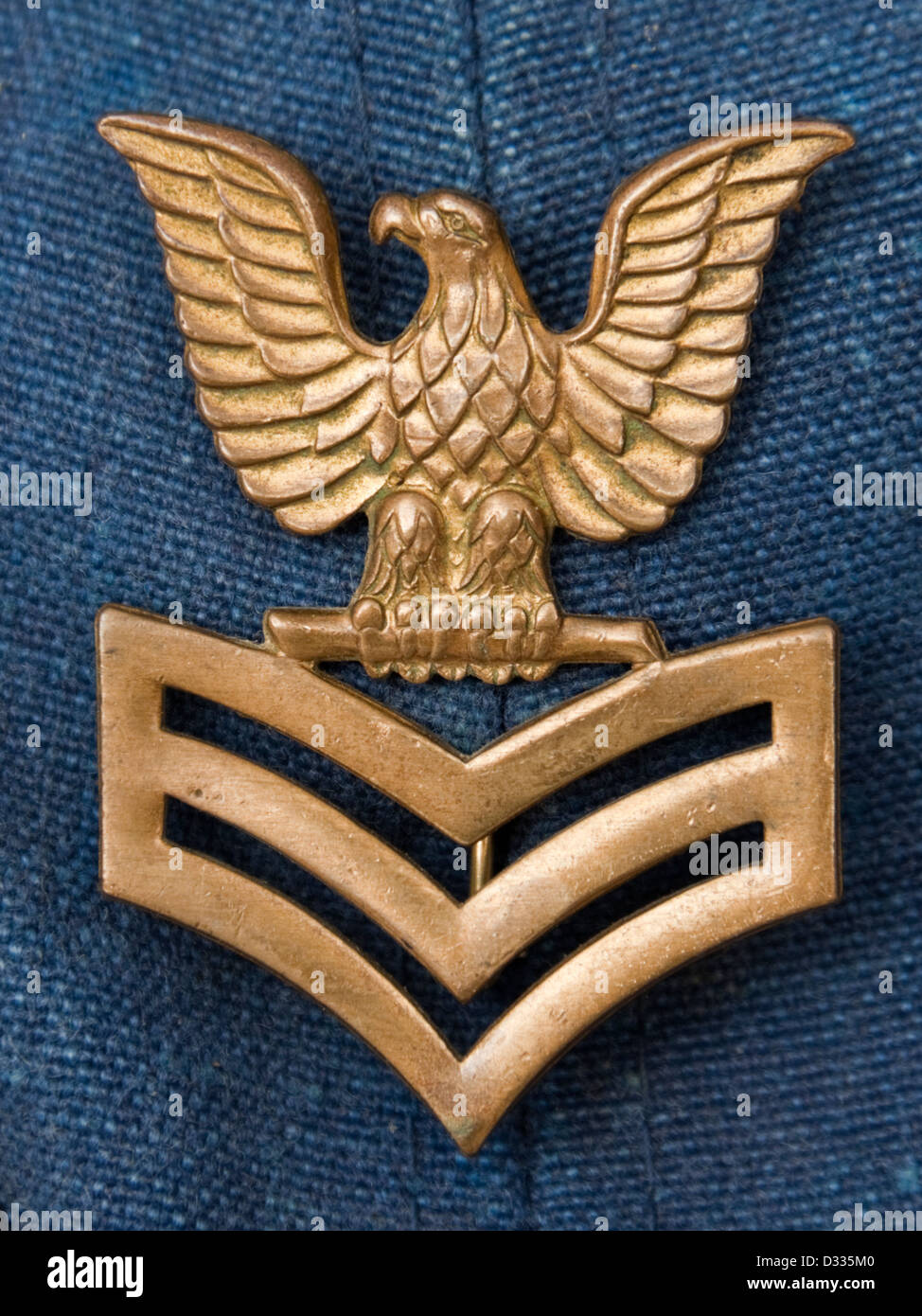Vintage US Navy (Petty Officer di prima classe) militare badge in ottone / medaglia Foto Stock