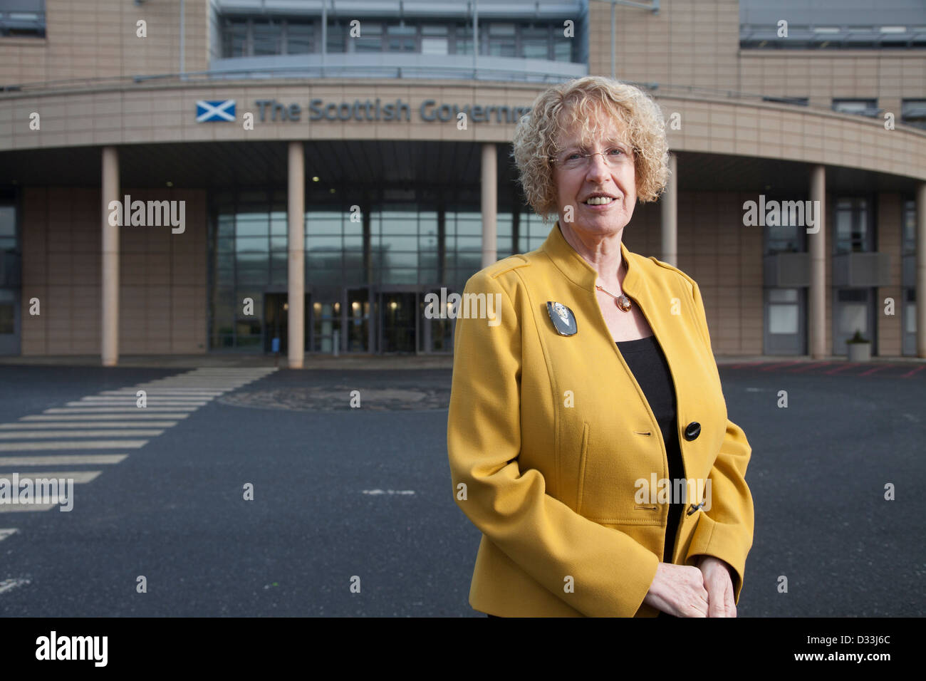Margaret Burgess MSP, governo scozzese il Ministro per l'alloggiamento e il benessere degli animali Foto Stock
