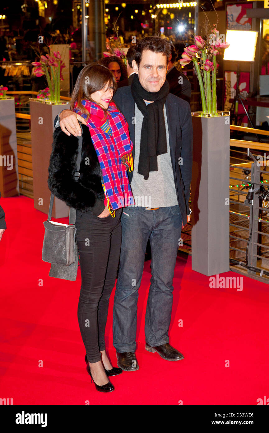 Berlino, Germania. 7 febbraio 2013. Tom Tykwer e moglie Marie Steinmann frequentando il 'Il Grandmaster' premiere al 63° Festival Internazionale del Cinema di Berlino / Berlinale. Febbraio 07, 2013 *** Caption locale *** ACE. Credito: dpa picture alliance / Alamy Live News Foto Stock