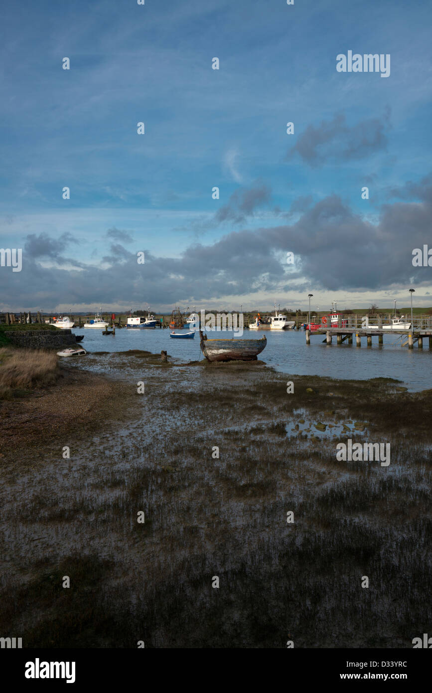 Barche da pesca a Rye Harbour, East Sussex, Inghilterra Foto Stock