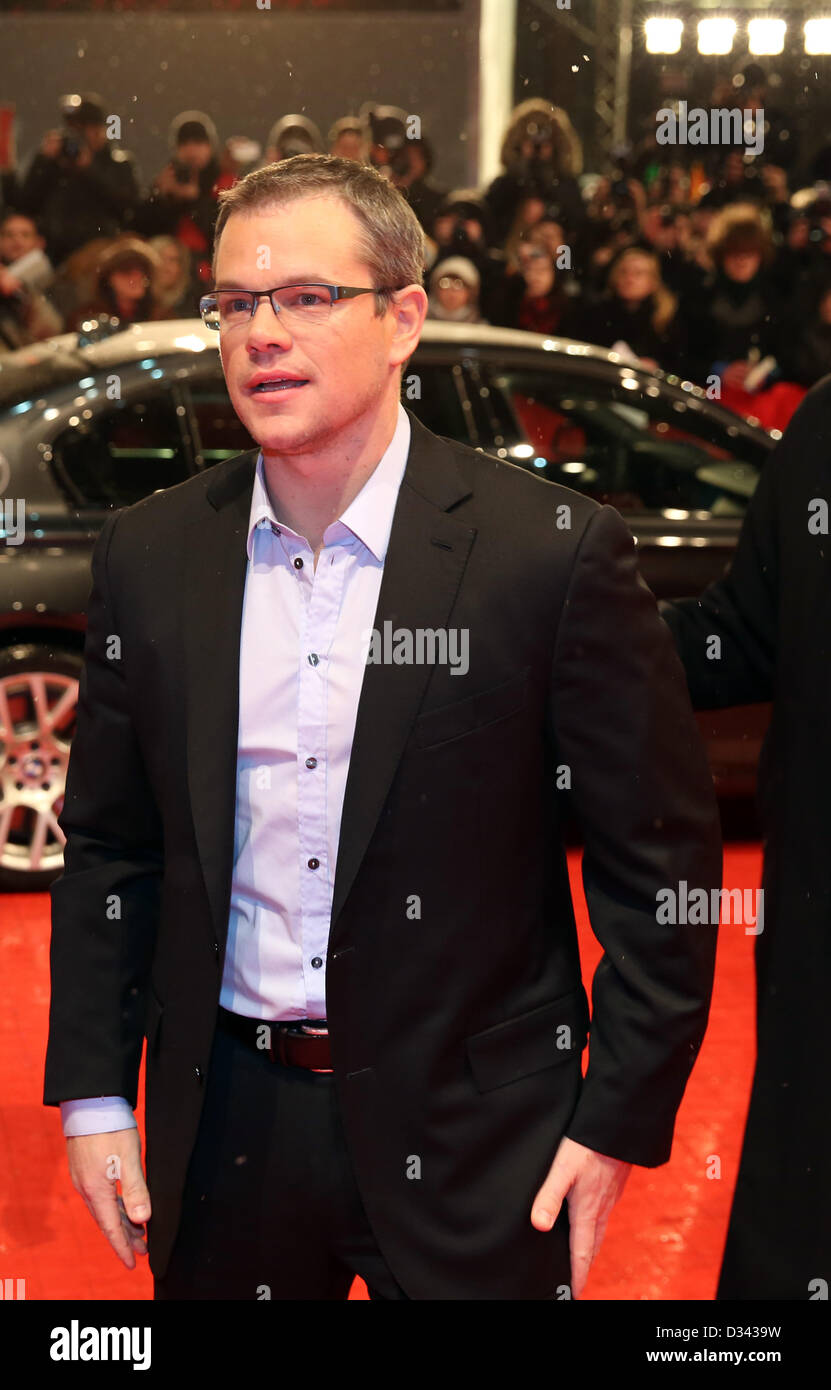 Noi attore Matt Damon arriva per la premiere del film " Terra promessa " durante la 63a edizione annuale Festival Internazionale del Cinema di Berlino, Berlino, Germania, 08 febbraio 2013. Il film è presentato in concorso alla Berlinale in esecuzione dal 07 al 17 febbraio. Foto: Kay Nietfeld dpa Foto Stock