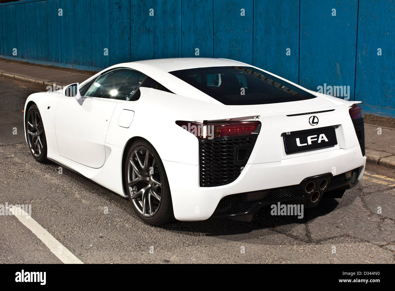 Hybrid Lexus Lfa Vettura Sportiva Elettrica, Londra, 21 03 2010 Foto Stock - Alamy