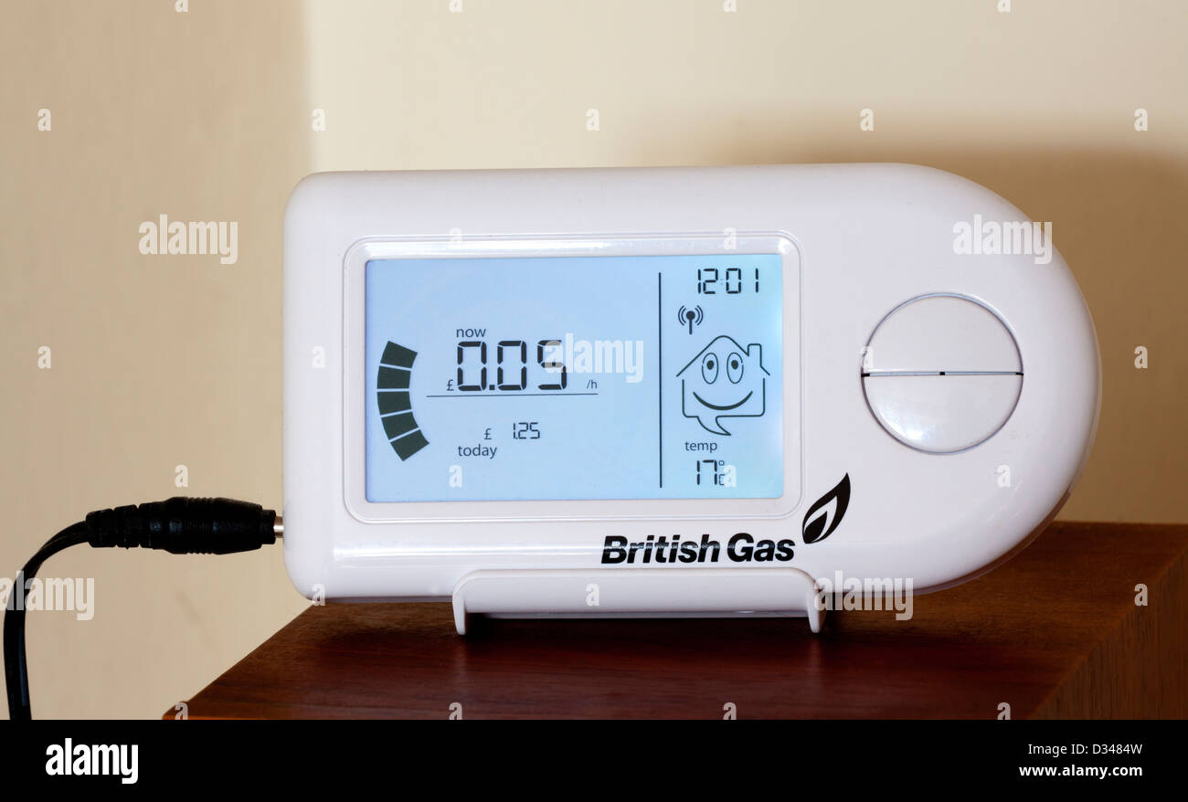 British Gas energia nazionale monitor utilizzato per mostrare il consumo di elettricità in casa e ridurre le fatture per i clienti nel Regno Unito Foto Stock