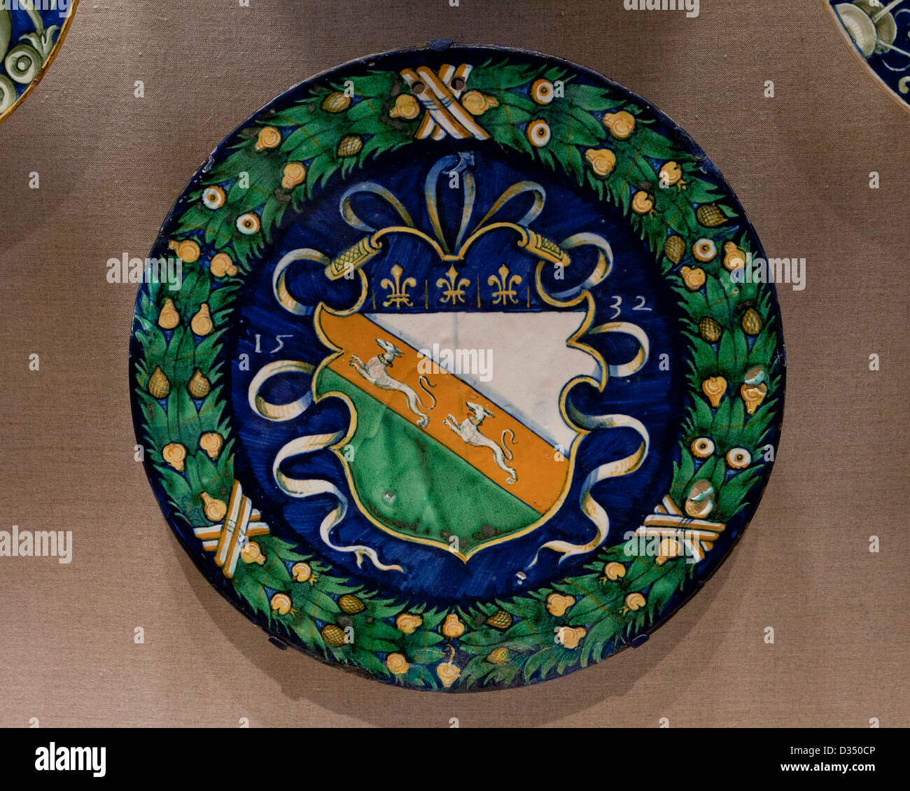 Italian Renaissance maiolica, XVI secolo Foto Stock