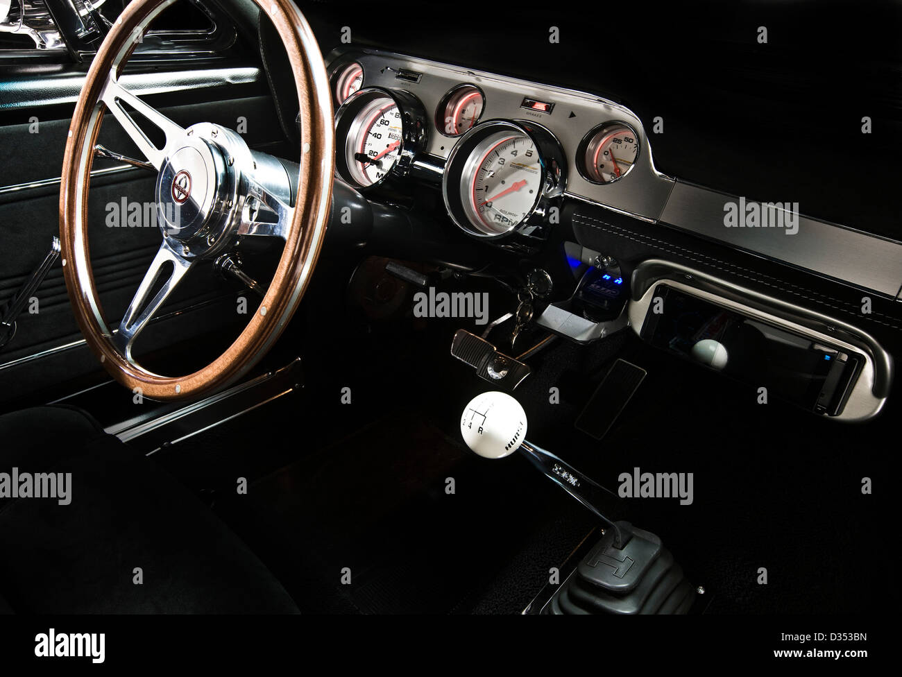 Retrò classico interno e volante la Shelby Mustang GT350 Foto Stock