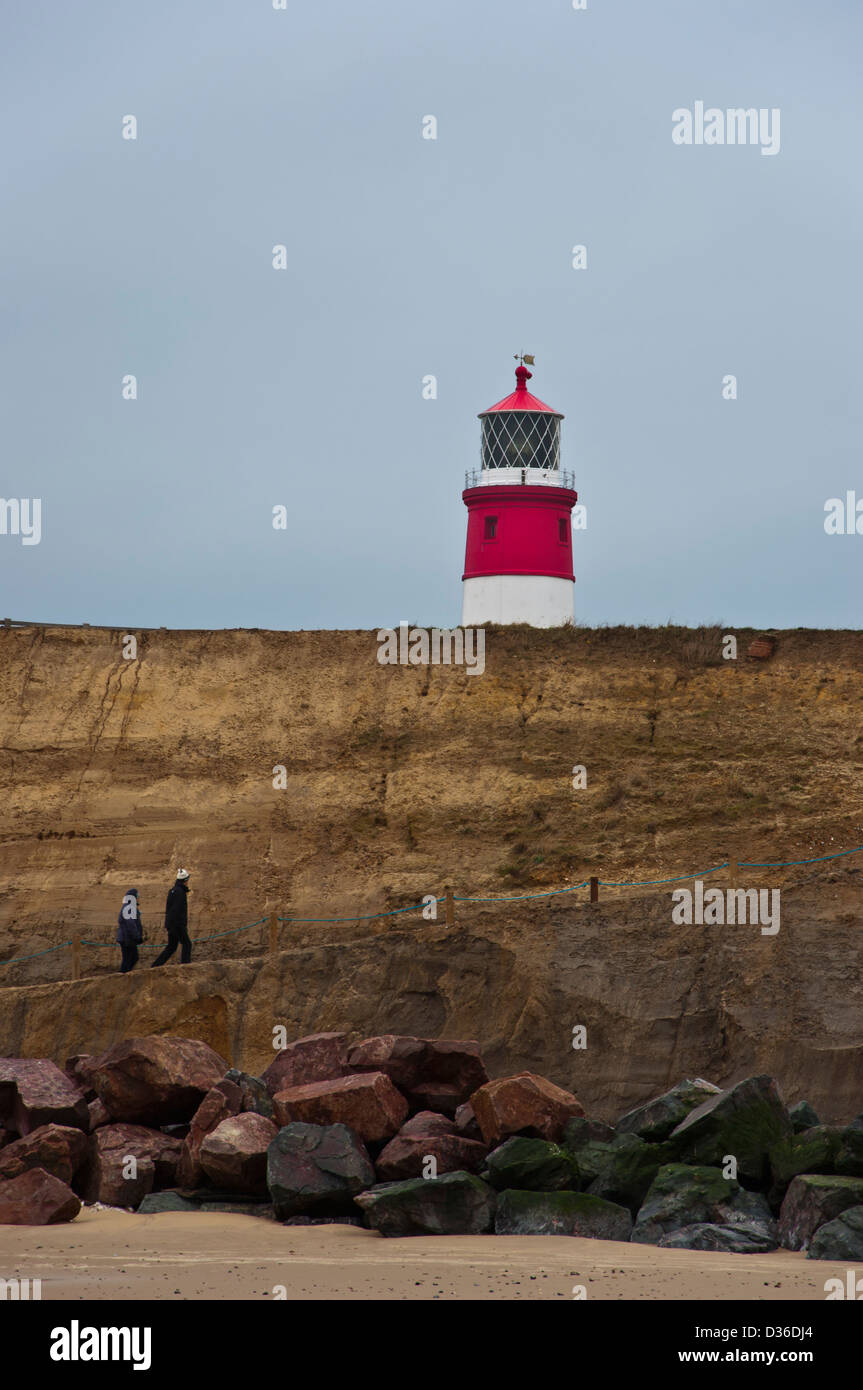 Happisburgh lighthouse beach scogliere Foto Stock
