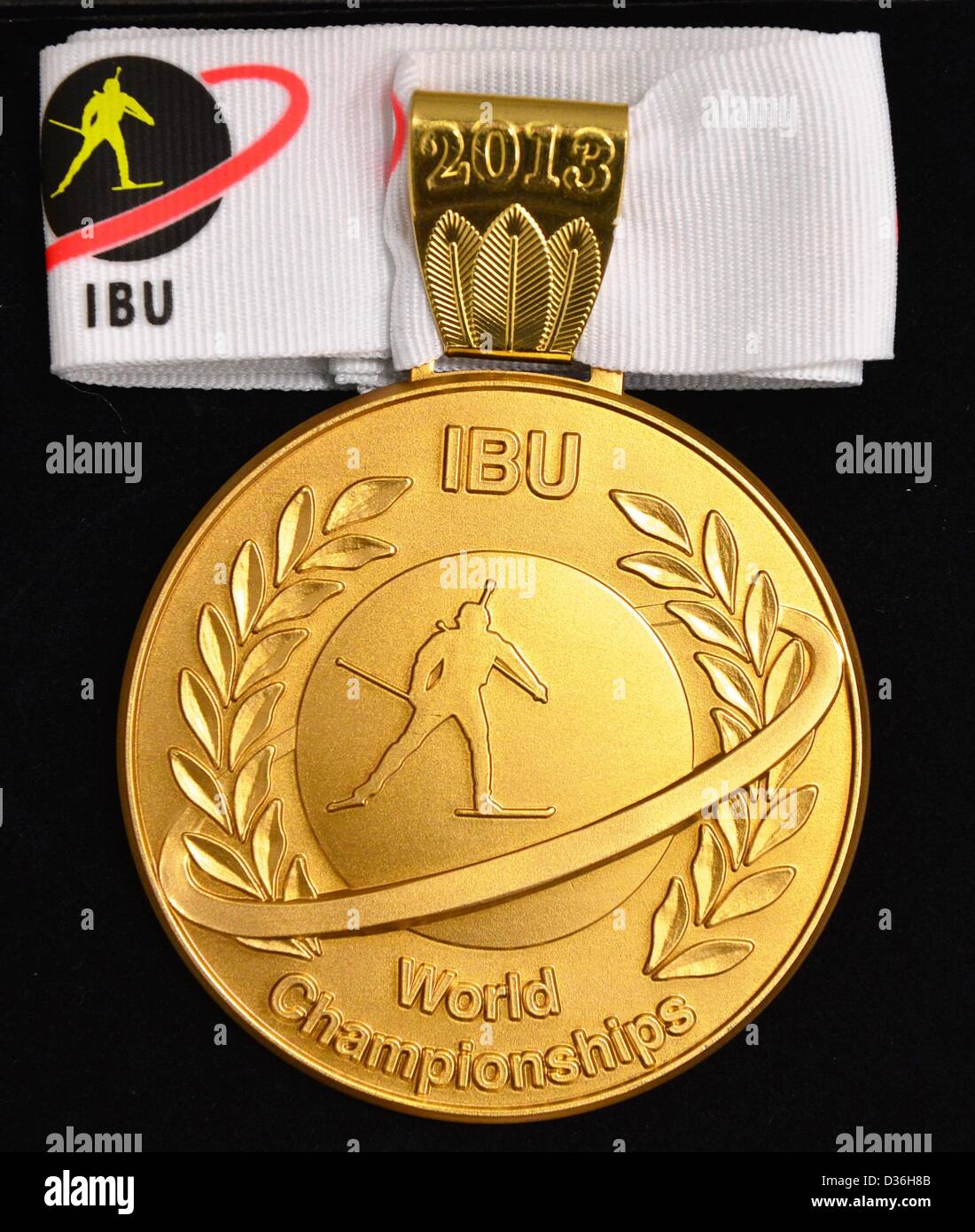 La medaglia d'oro per il 2013 Campionati Mondiali di Biathlon sono ritratte in Nove Mesto na Morave, Repubblica ceca, 11 febbraio 2013. Foto: Martin Schutt Foto Stock