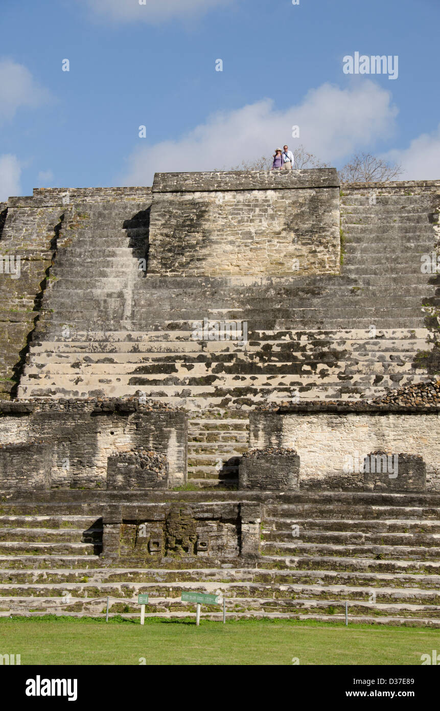 Belize, Altun Ha. Altun ha rovine di antichi Maya sito cerimoniale dal periodo classico (1100 BC ad AD 900). Foto Stock