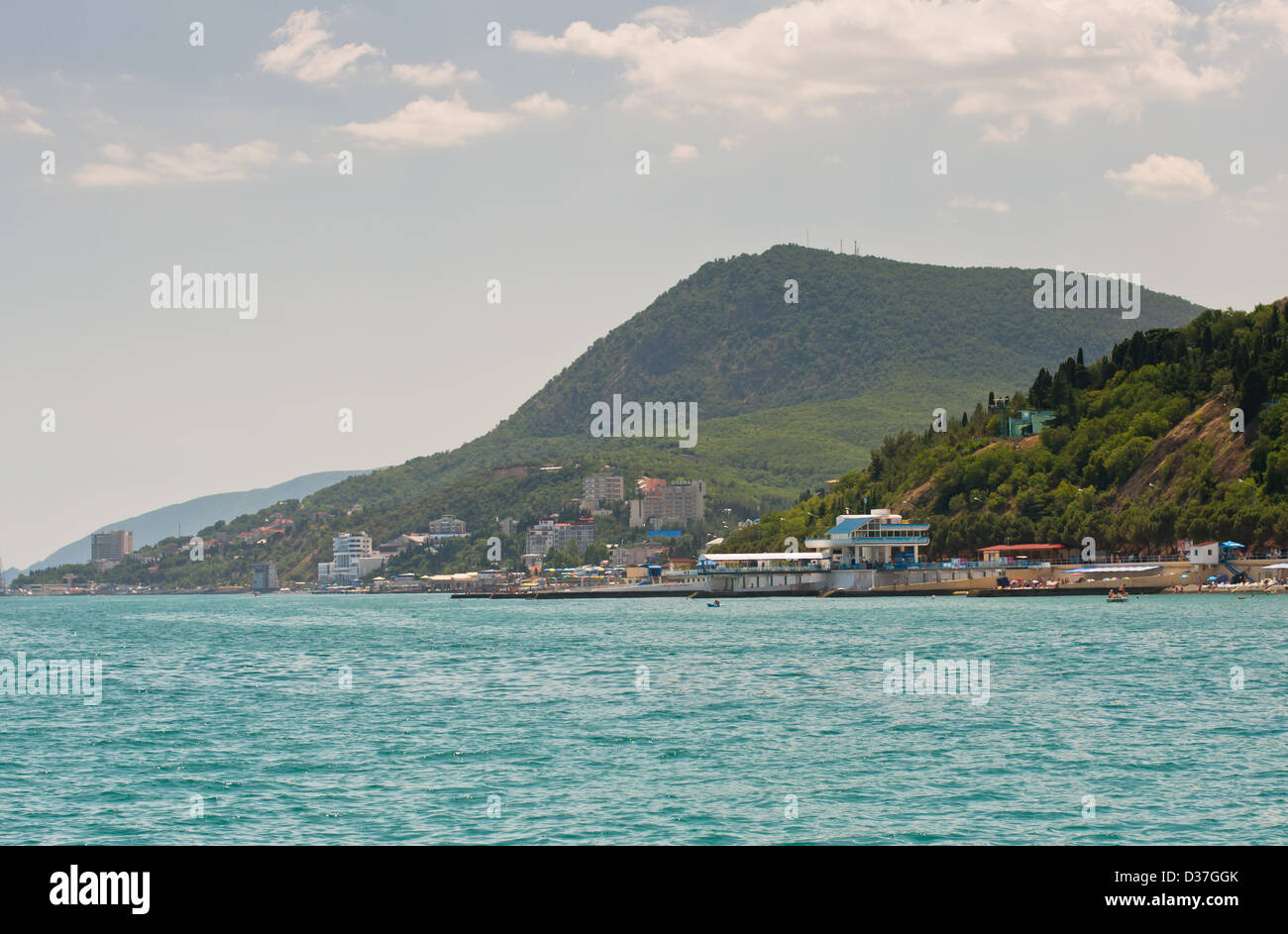 Bay, la spiaggia, il Mar Nero, blu cielo, coste, Crimea, Europa orientale, Europa, Foresta, Lago, montagna, la gamma della montagna, mare, sole, Foto Stock