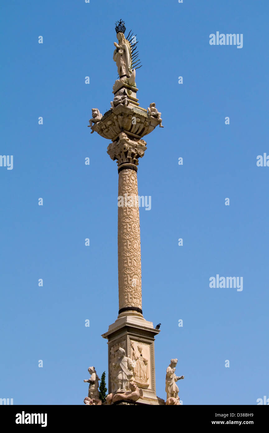 Pilastro della Immacolata Concezione in Granada, Andalusia, Spagna Foto Stock