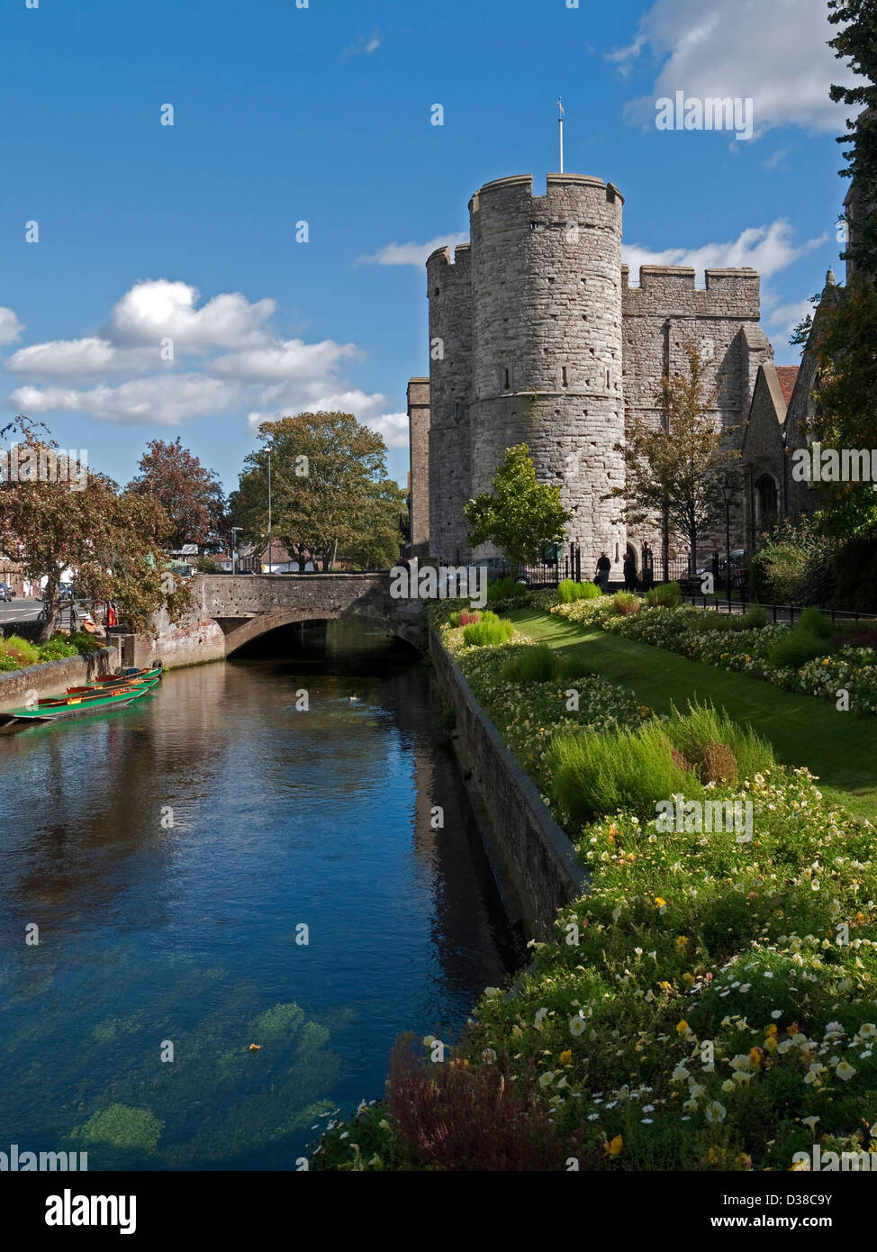 Westgate Giardini lungo il fiume Stour, Canterbury, nel Kent, Inghilterra Foto Stock