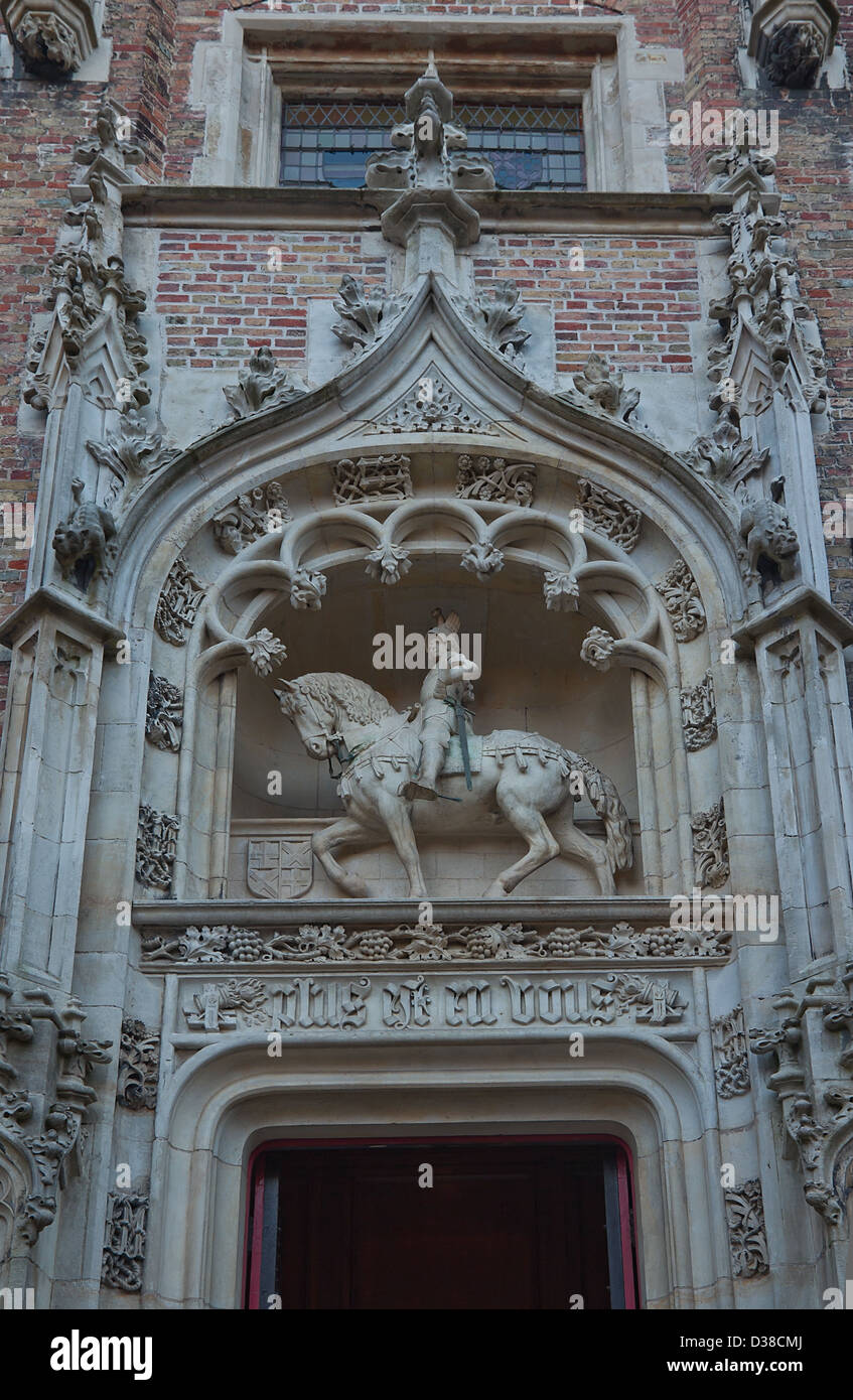 Statua equestre (circa 1465) di Lewis de Bruges, signore di Gruuthuse (Lodewijk van Gruuthuse, 1422-1492) Foto Stock