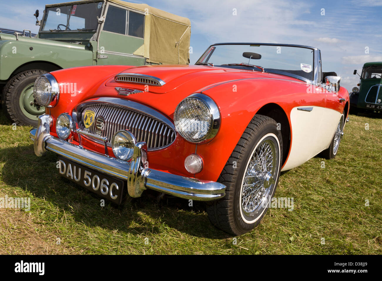 1965 Austin Healey 3000 Mk III, DAU506C, nel classico auto il parco veicoli, 2012 Goodwood, Sussex, Regno Unito. Foto Stock