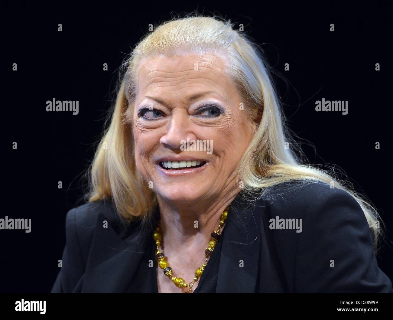 L'attrice svedese Anita Ekberg partecipa alla Berlinale Talent Campus nella posizione 'HAUeins' durante la 63a edizione del Festival del Cinema di Berlino, Berlino, Germania, 13 febbraio 2013. Foto: Britta Pedersen/dpa Foto Stock